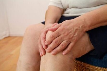 ból kolana z zapaleniem stawów i artrozą