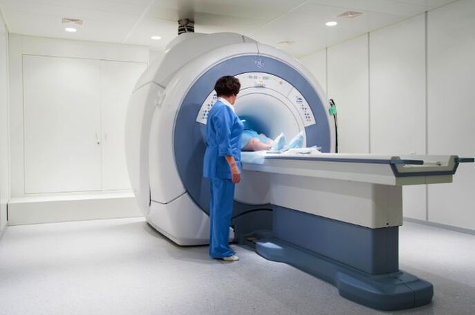 Diagnoza MRI osteochondrozy klatki piersiowej